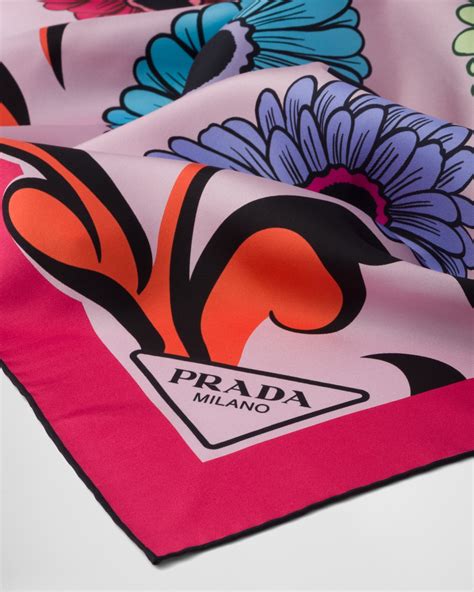 prada scarf womens
